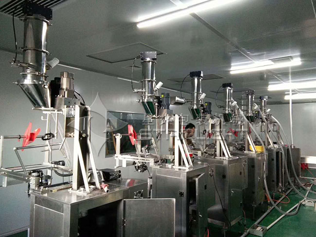 瓶裝罐裝粉劑自動(dòng)包裝機(jī)廠房內(nèi)實(shí)拍展示